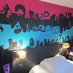 Cit\'Hotel Le Dav Clermont-Ferrand Centre
