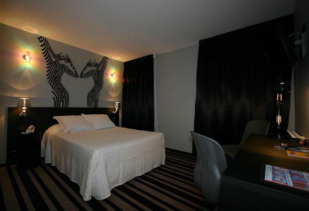 Cit'hotel Le Dav Centre 2*