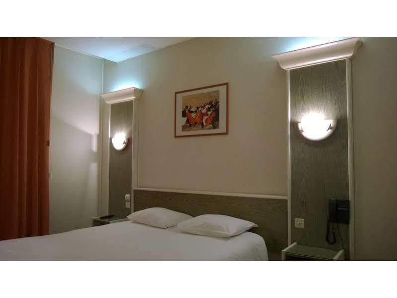 Hotel Cit'hotel Le Dav Centre 2*